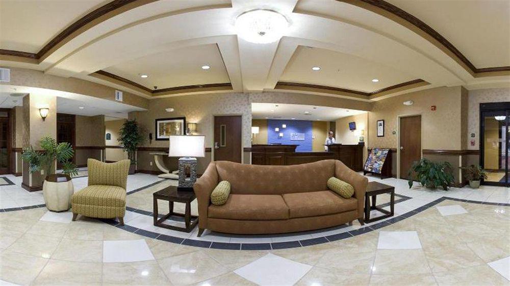 Holiday Inn Express Hotel & Suites Biloxi- Ocean Springs By Ihg Exterior photo