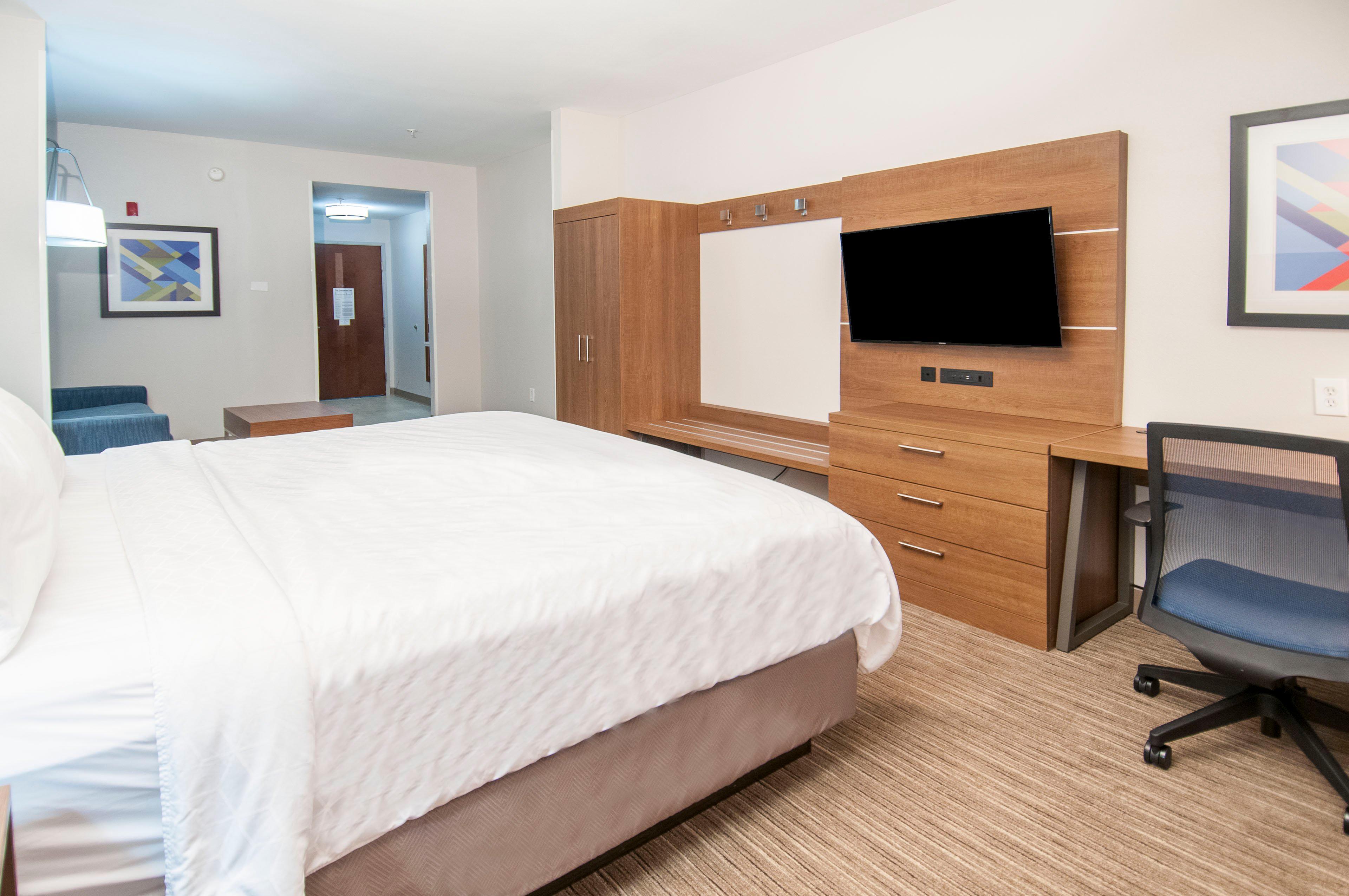 Holiday Inn Express Hotel & Suites Biloxi- Ocean Springs By Ihg Exterior photo