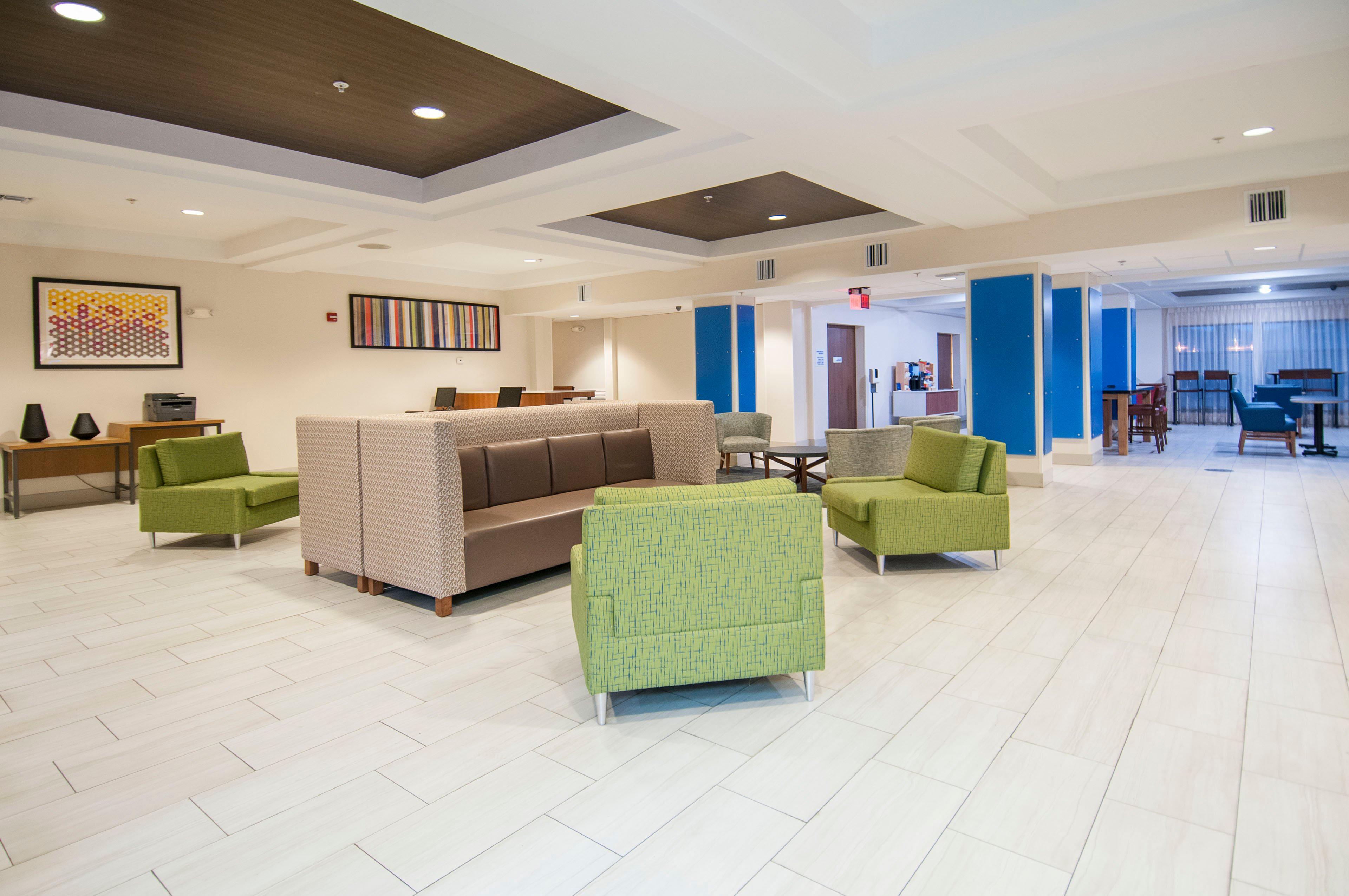 Holiday Inn Express Hotel & Suites Biloxi- Ocean Springs By Ihg Exterior photo