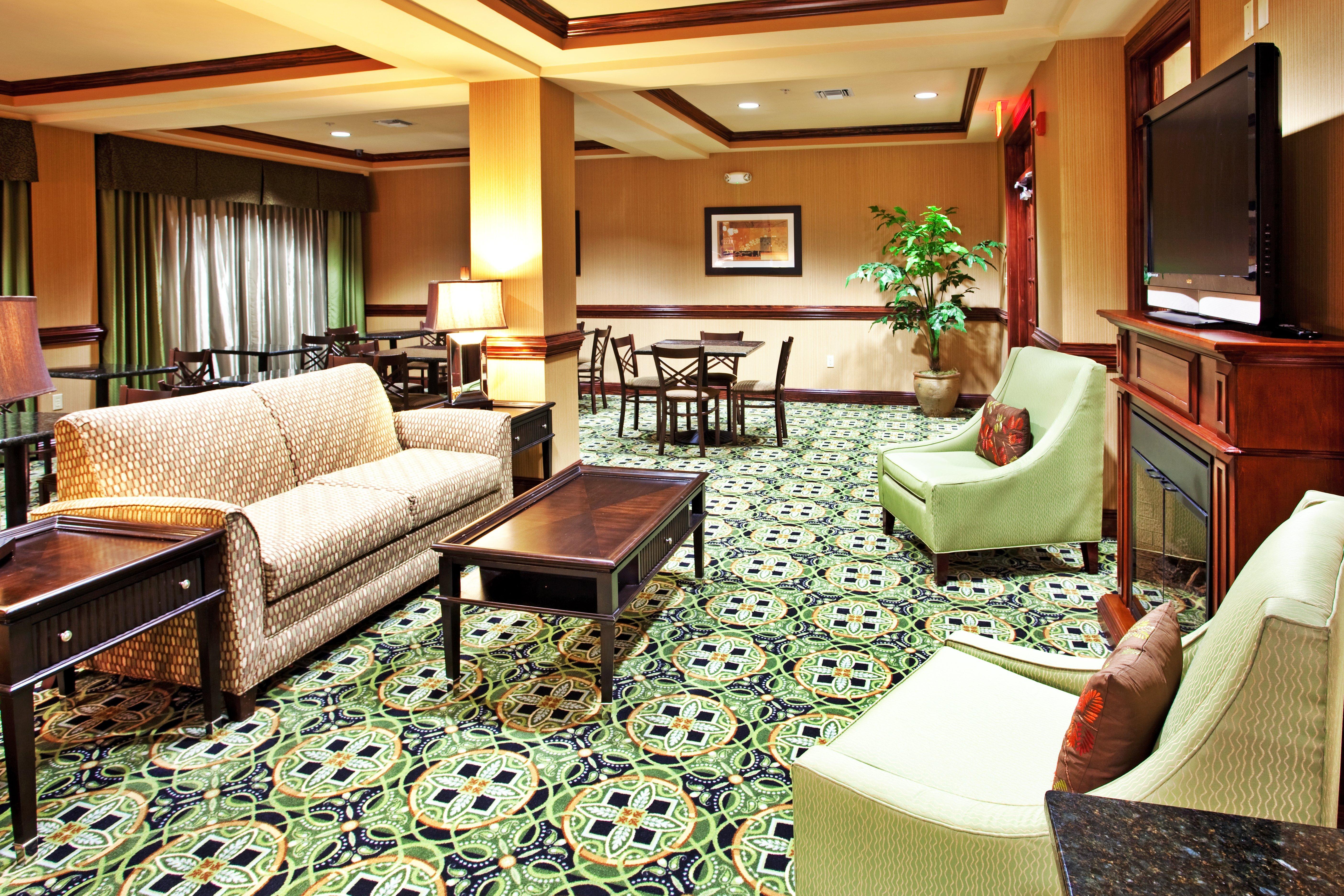 Holiday Inn Express Hotel & Suites Biloxi- Ocean Springs By Ihg Exterior photo