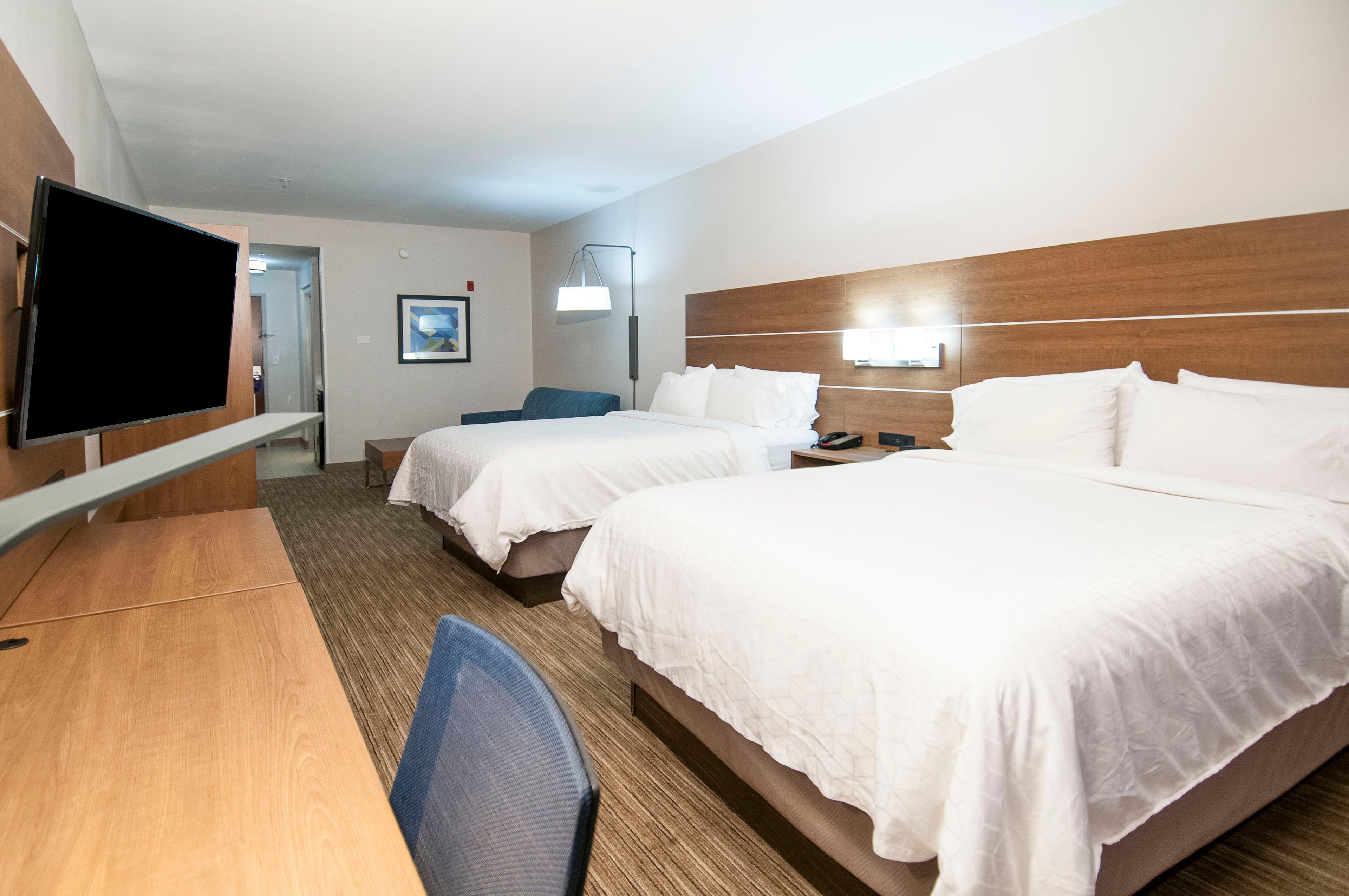 Holiday Inn Express Hotel & Suites Biloxi- Ocean Springs By Ihg Exterior photo