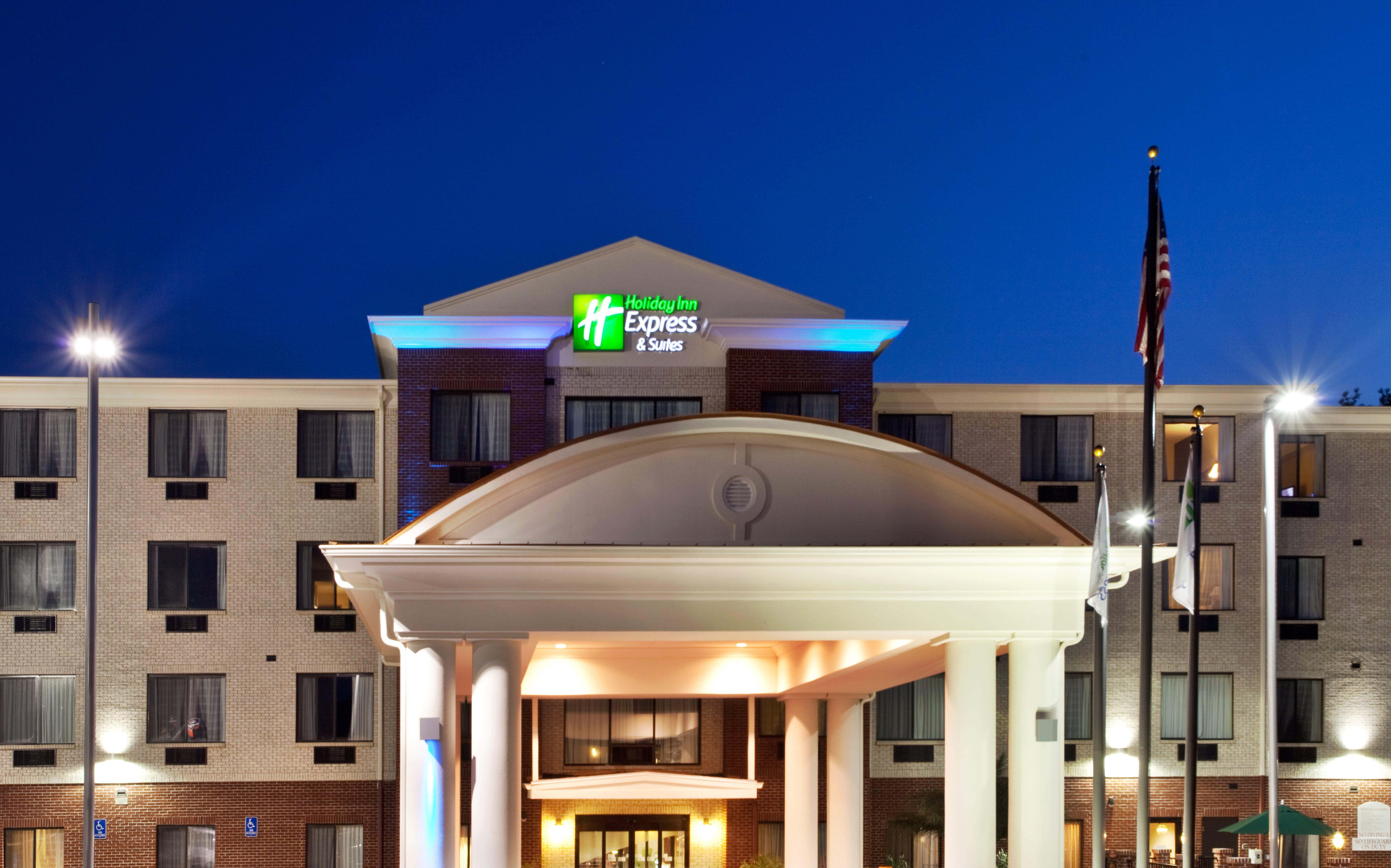 Holiday Inn Express Hotel & Suites Biloxi- Ocean Springs By Ihg Exterior photo